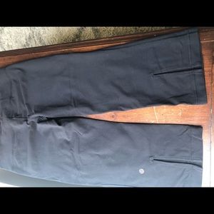 Lululemon cropped leggings size 10